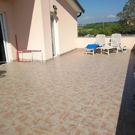 Elza Apartman